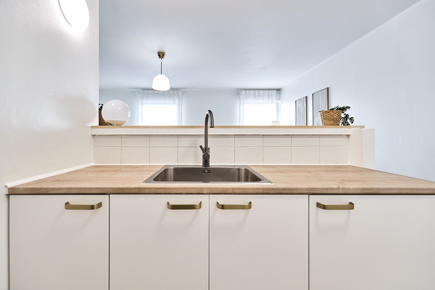 Pièce de vie photographiée pour une annonce immobilière